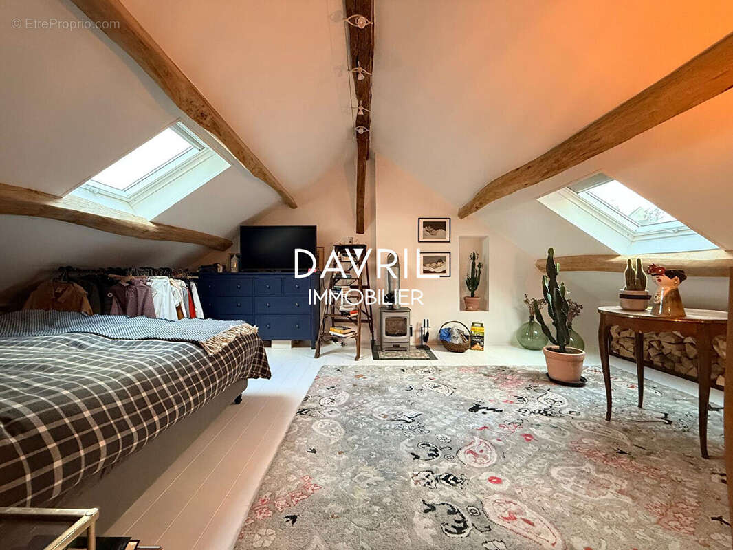 Maison à CONFLANS-SAINTE-HONORINE