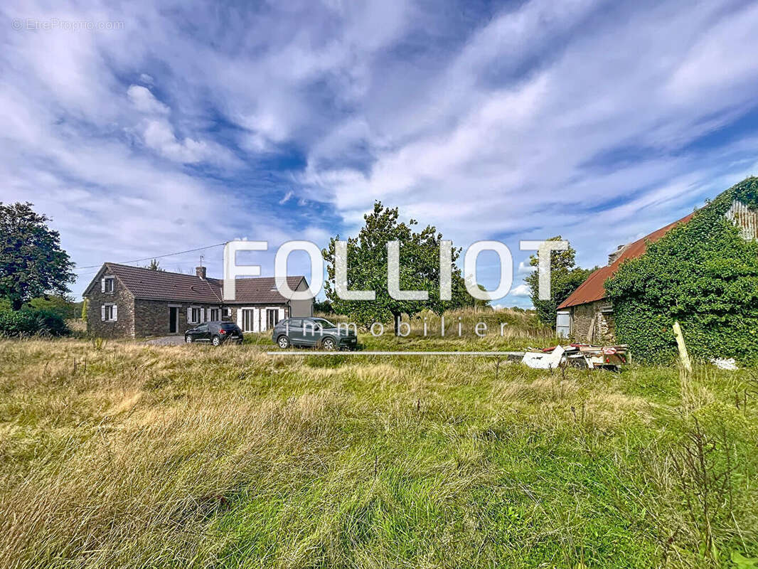 Maison à SAINT-SAMSON-DE-BONFOSSE