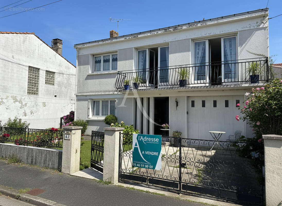 Maison à ROCHEFORT