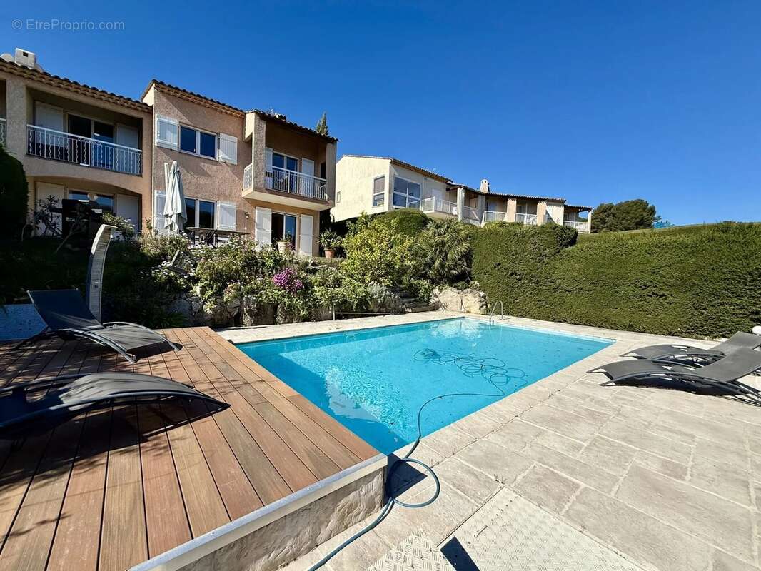 Vente maison avec piscine à Biot dans domaine sécurisé - photo 13