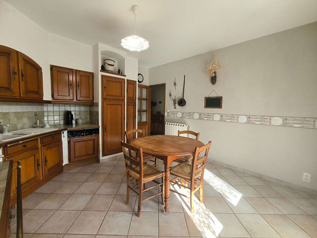 À vendre : Grande  Villa  +spacieuse + une dépendance de 60 m²,  à 15 mn d'ALES - photo 6