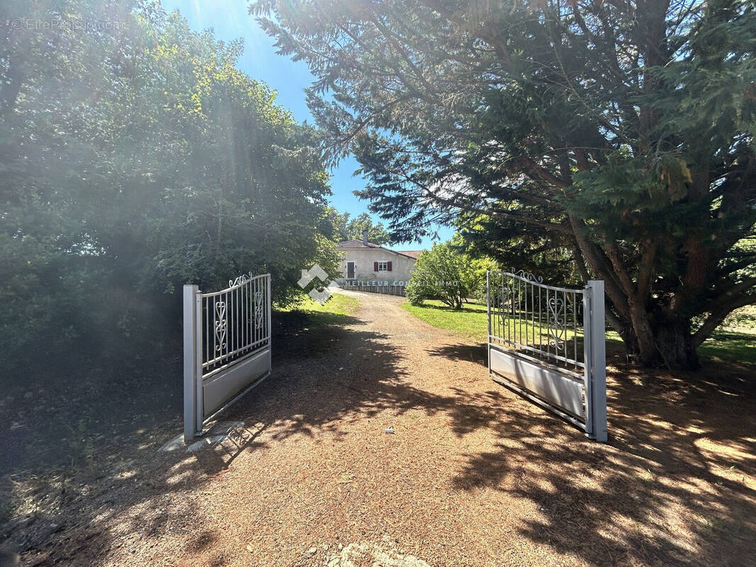 Maison à EAUZE