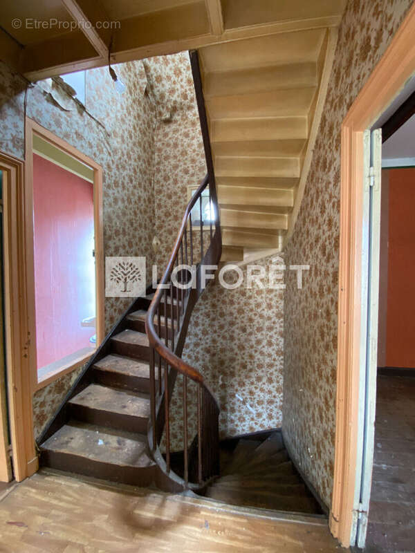 Maison avec dependance et garage Paimpol 6 pièce(s) 235 m2 - photo 12