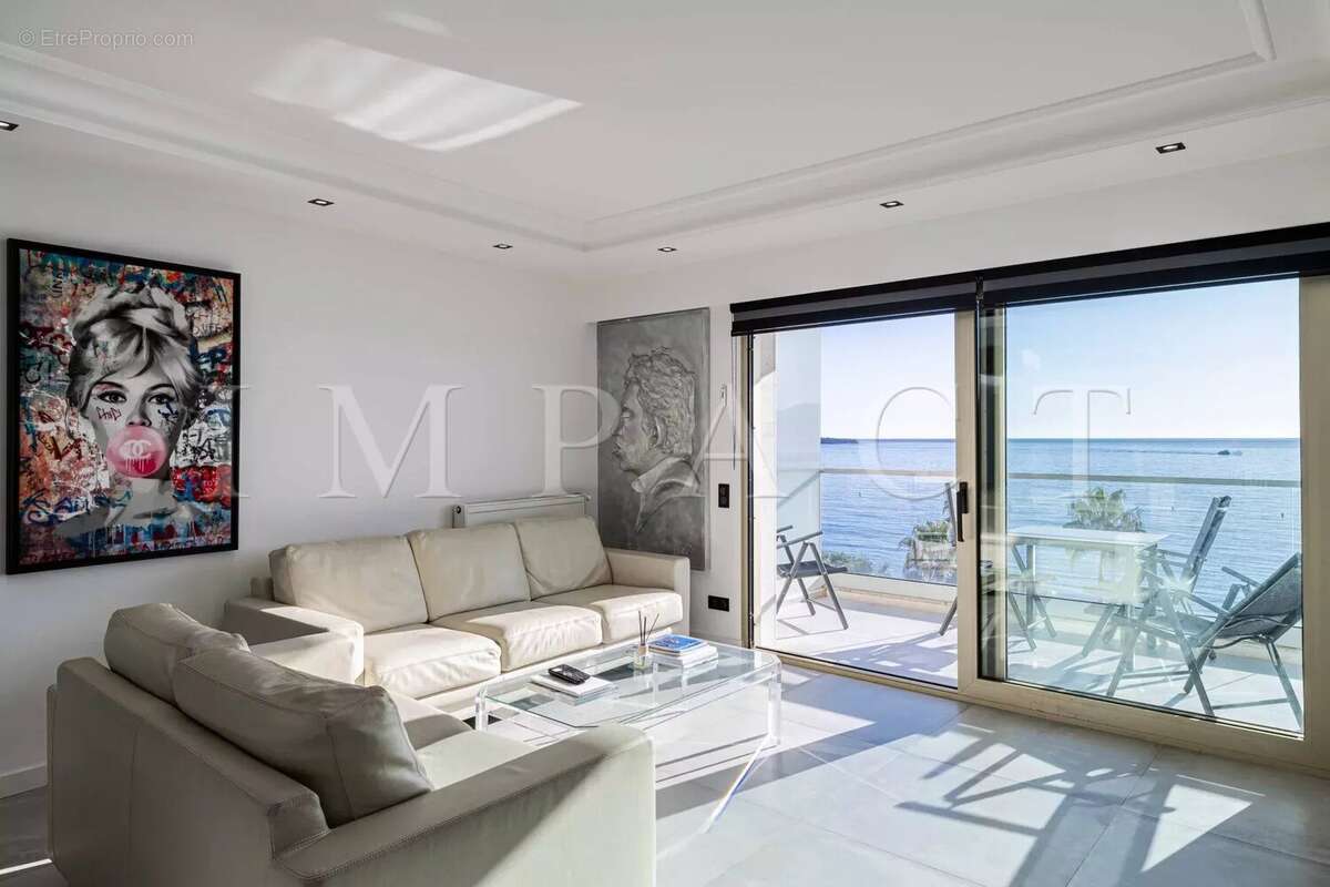 Appartement à CANNES