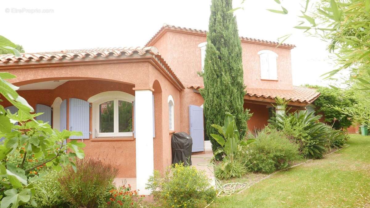 Maison à VILLENEUVE-DE-LA-RAHO