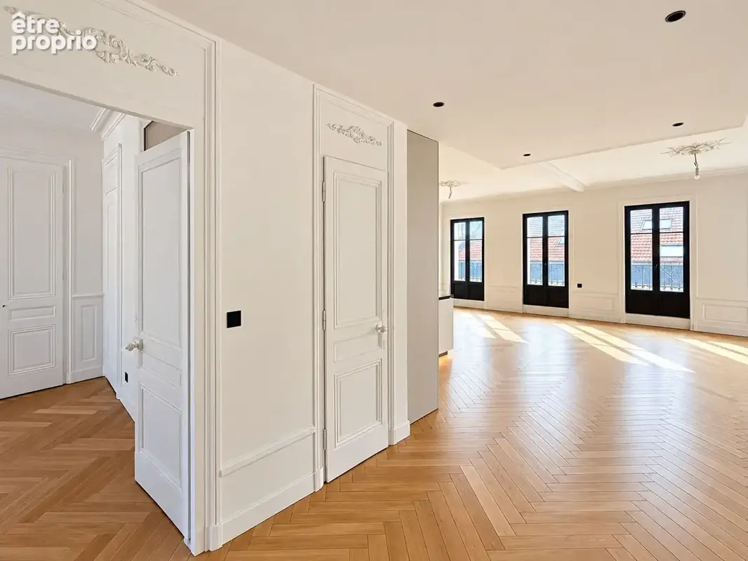 NOUVEAUTÉ - Exclusivité - Dernier étage T4 avec balcon - FOCH - photo 2