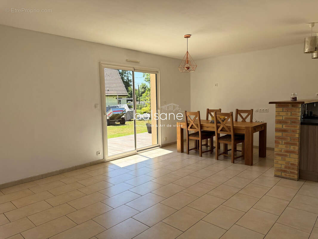 Maison 105 m² à Bourg-Achard  - photo 5