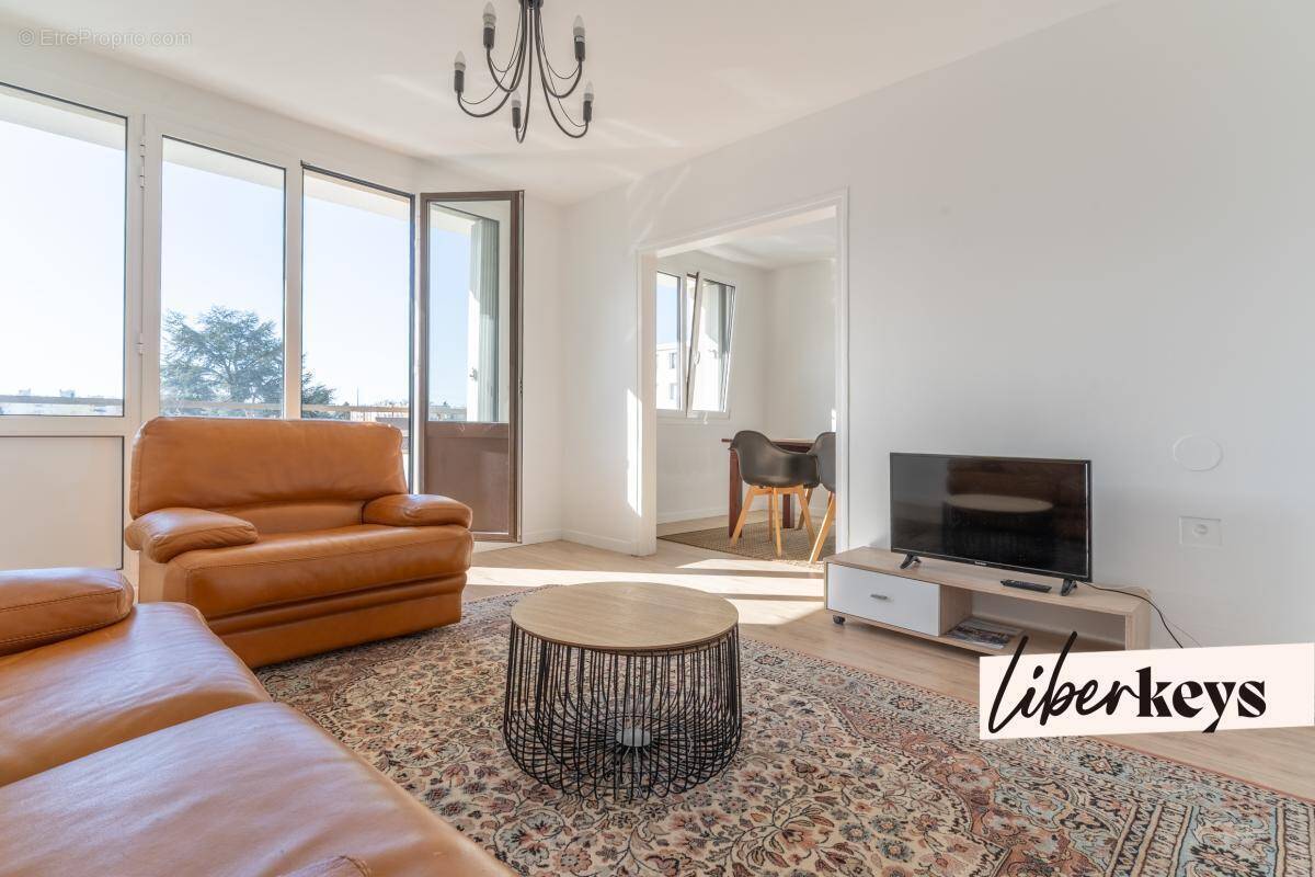 Appartement à BOIS-D'ARCY