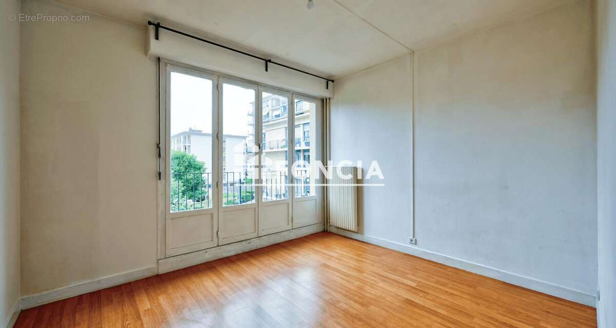 Appartement à MANTES-LA-JOLIE