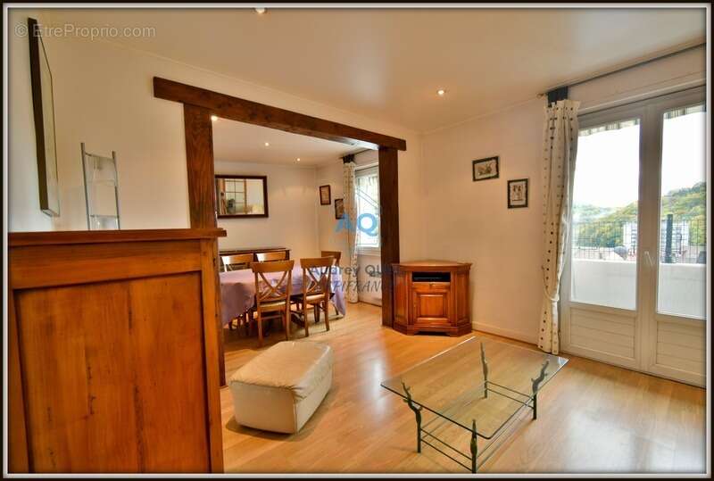 Appartement à BELLEGARDE-SUR-VALSERINE