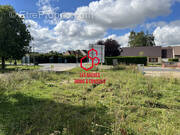 Terrain à MORET-SUR-LOING