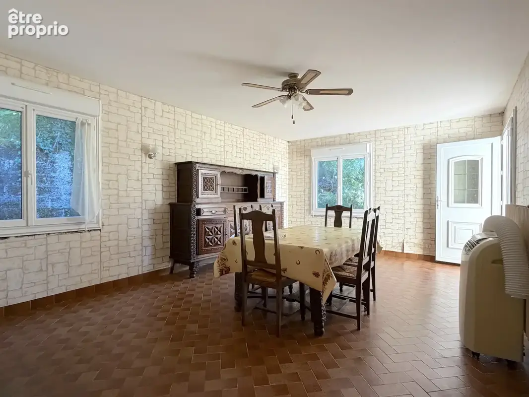 Maison 163 m2, 5 chambres, dépendances, sur terrain 4 836 m2 - photo 5