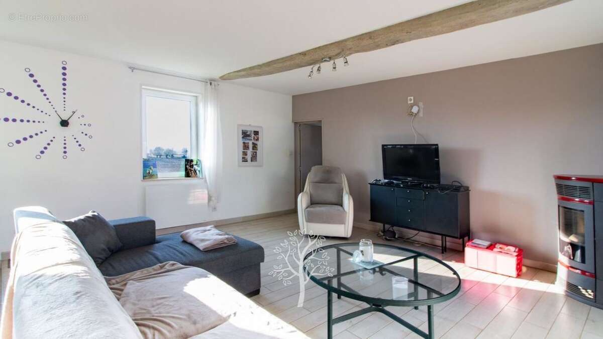 Maison à BEAUBEC-LA-ROSIERE