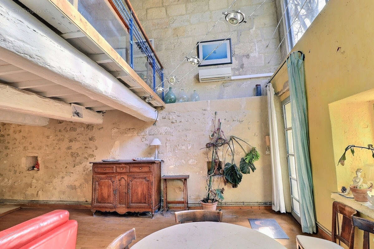 Maison à LUNEL-VIEL