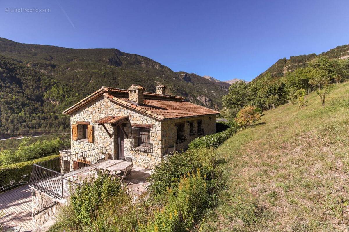 Maison à GUILLAUMES