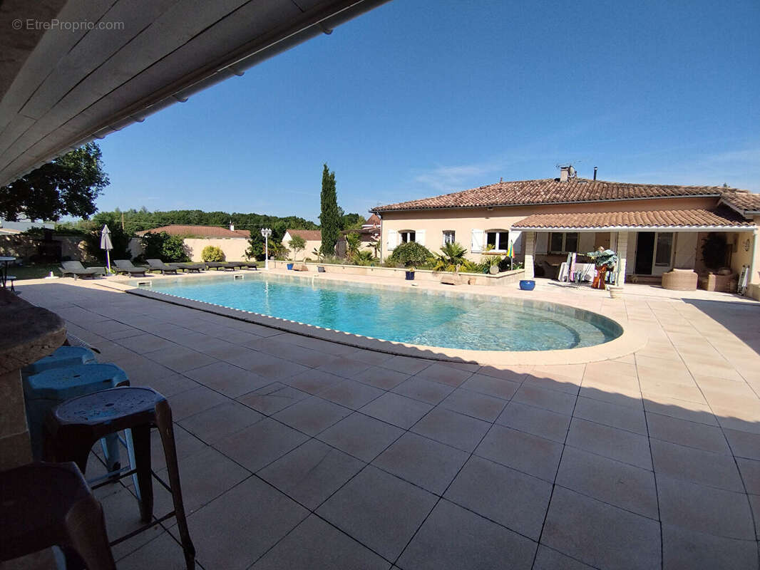 Très belle villa et dépendances MONTAUBAN - photo 17
