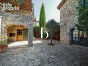Maison à LUSSAN