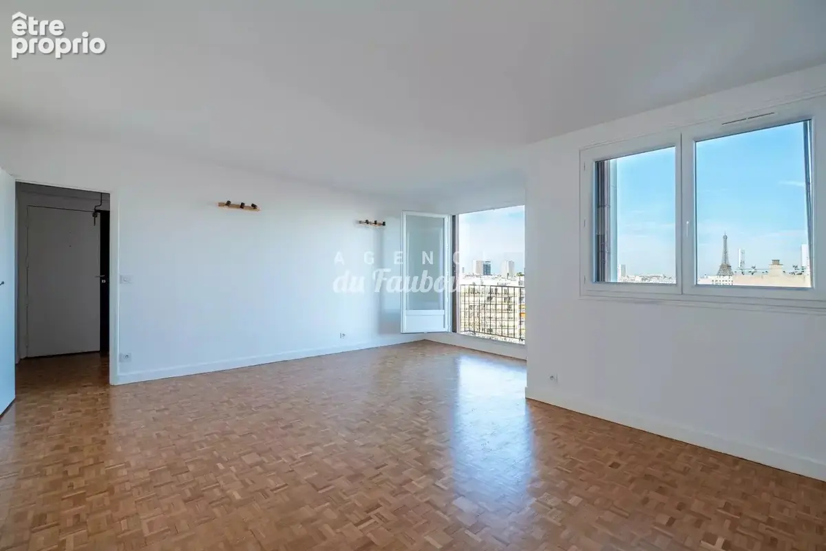 Appartement 3 pièces - 11ème étage avec asc. - vue Tour Eiffel - photo 2