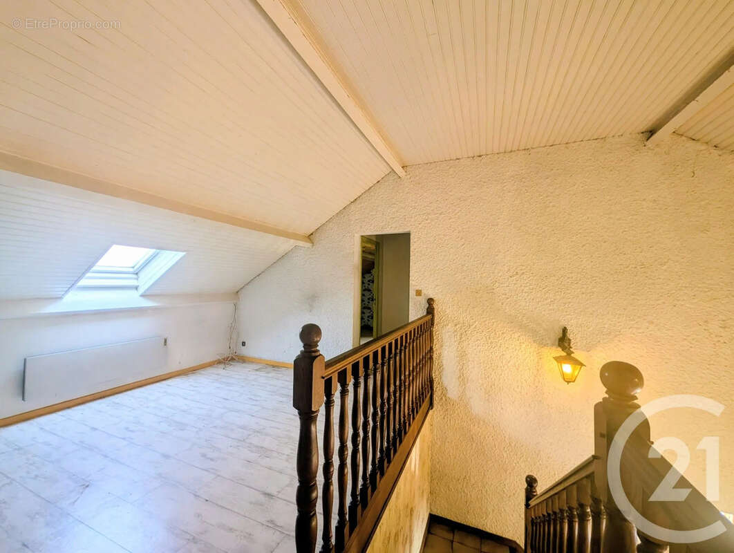 Maison à LA CHAUSSEE-SUR-MARNE