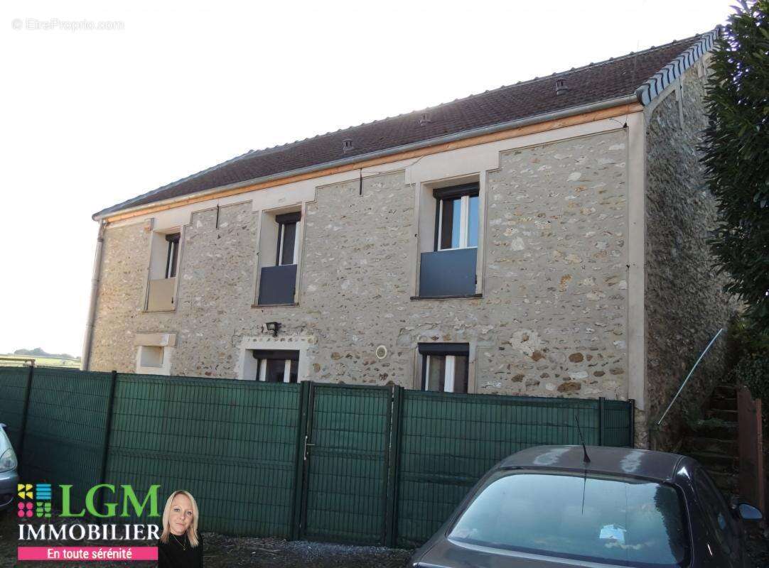 Maison à LUCY-LE-BOCAGE