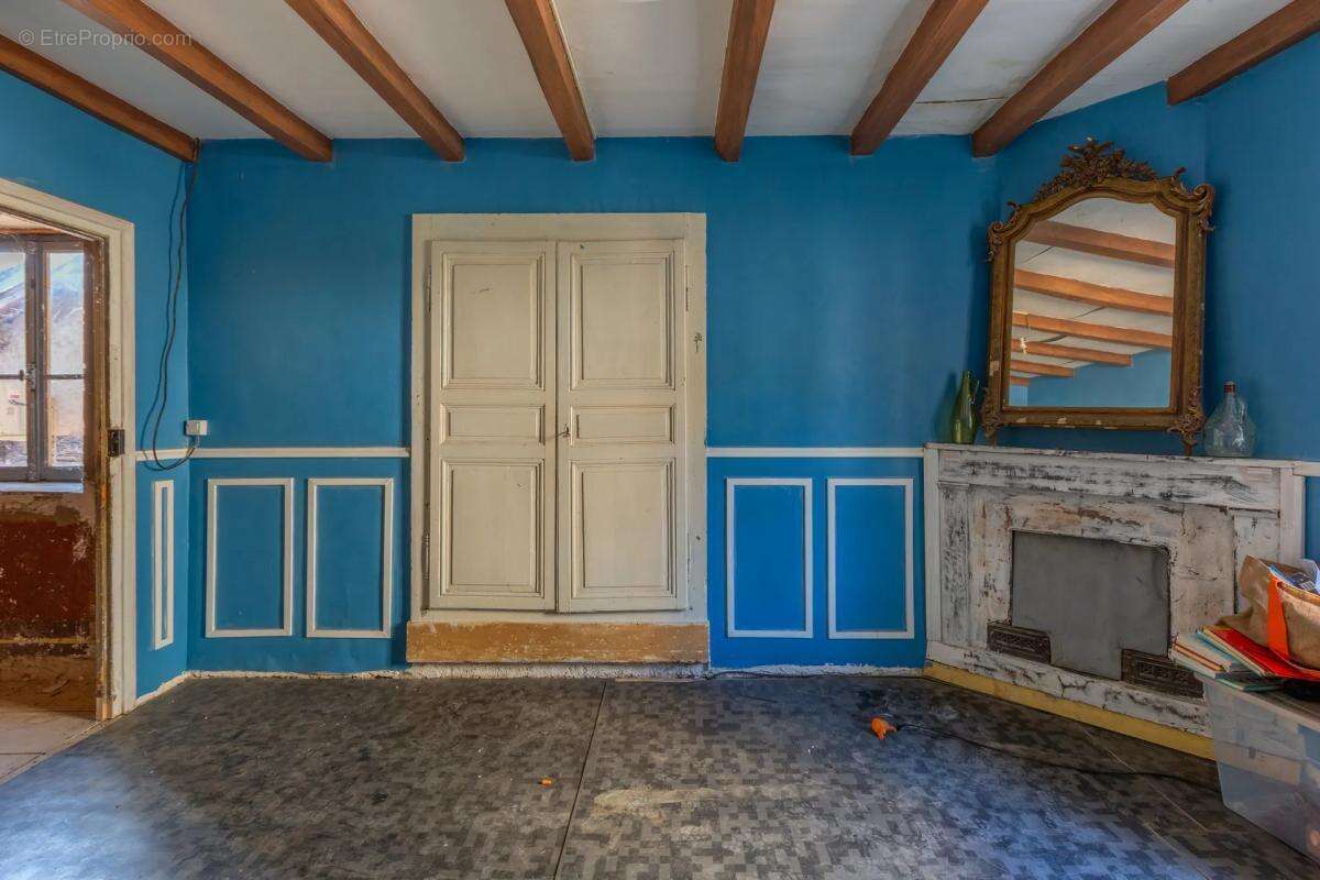 Maison à VAUX-EN-BEAUJOLAIS