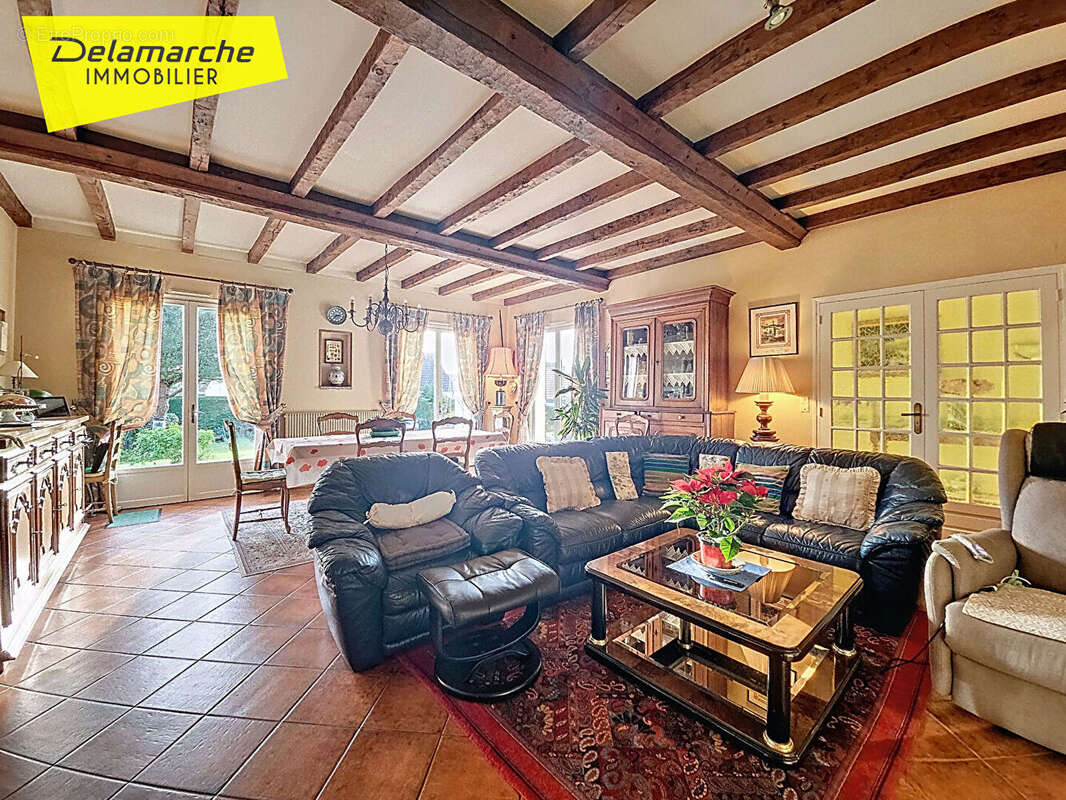 Maison à BREHAL