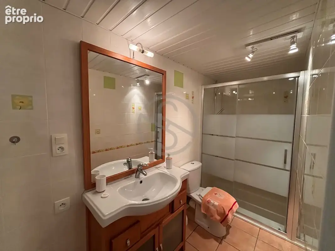 Villa Saint Cyr 1436 m2 - photo 11