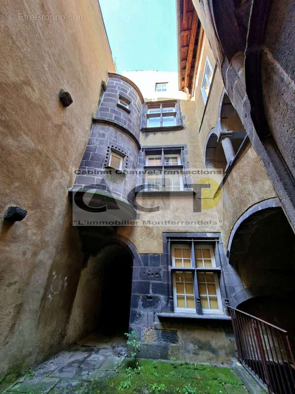Appartement à CLERMONT-FERRAND