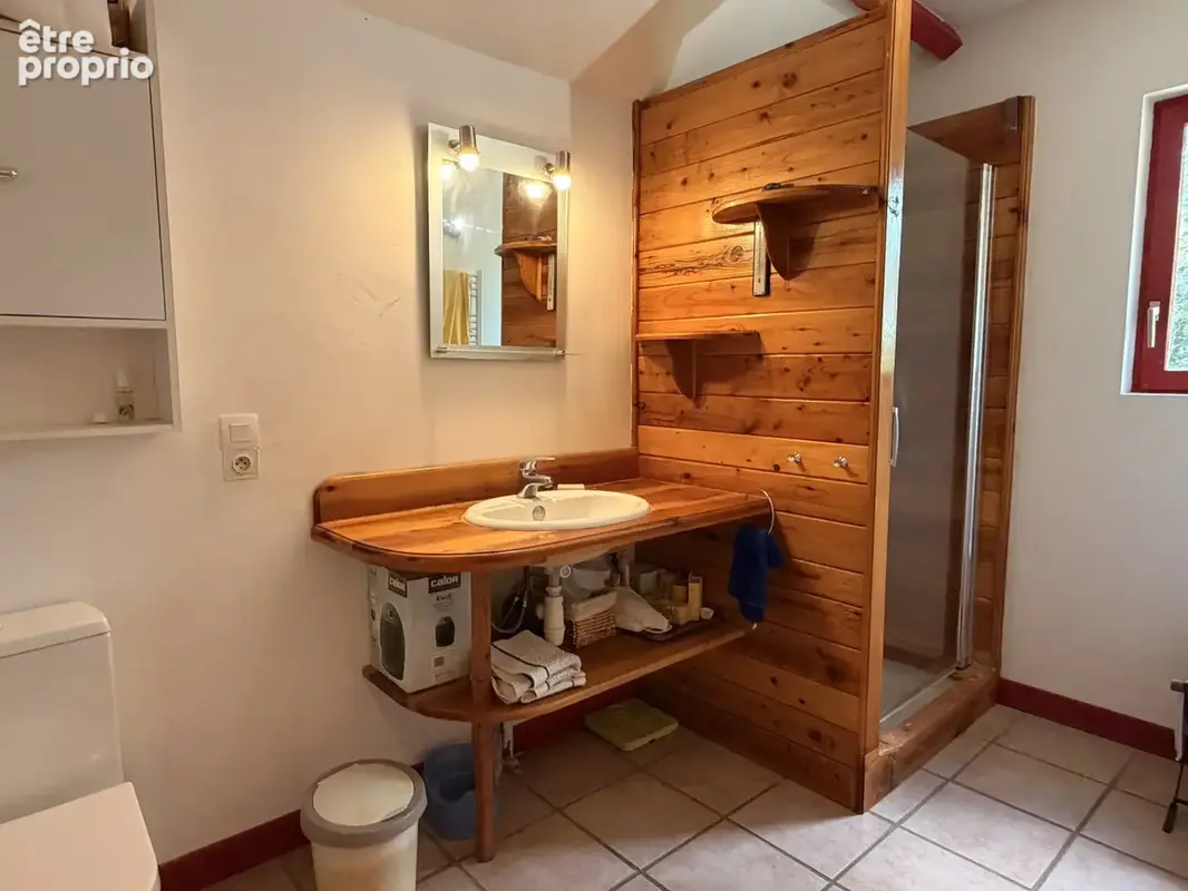 Maison Traditionnelle T5 - 142m2 sur 6300m2 de jardin - photo 8