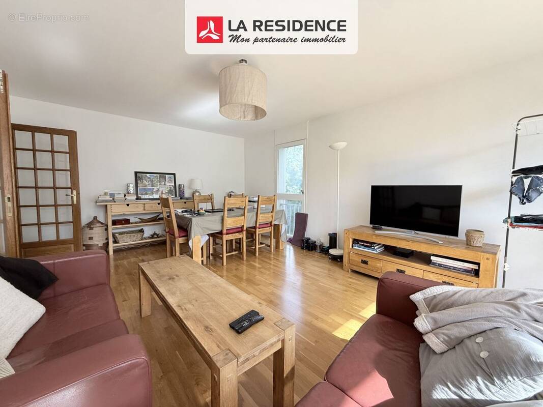Appartement à VELIZY-VILLACOUBLAY