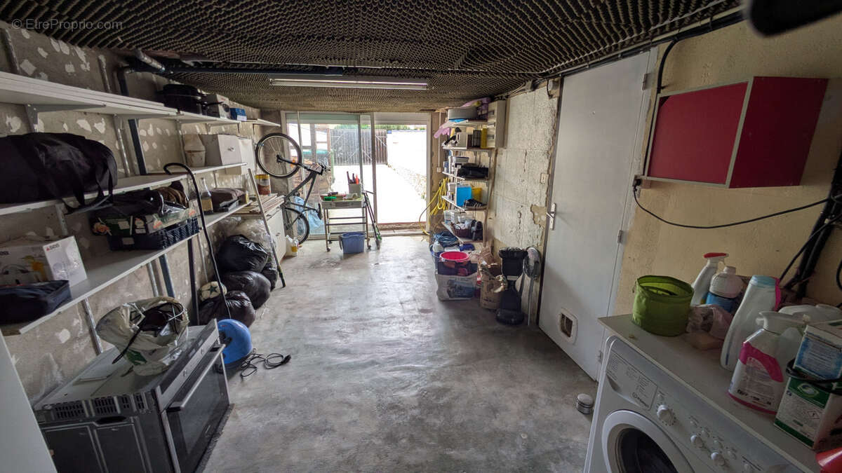 Maison + exterieurs + garage + piscine - saint nazaire - photo 13