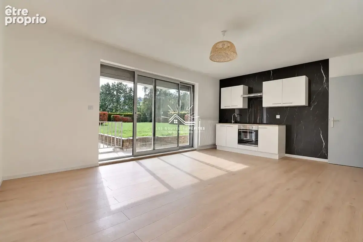 Appartement à CROIX