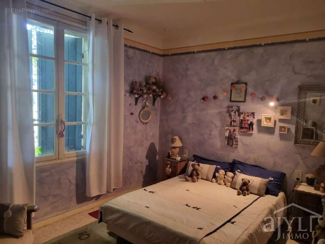 Appartement à EYRAGUES