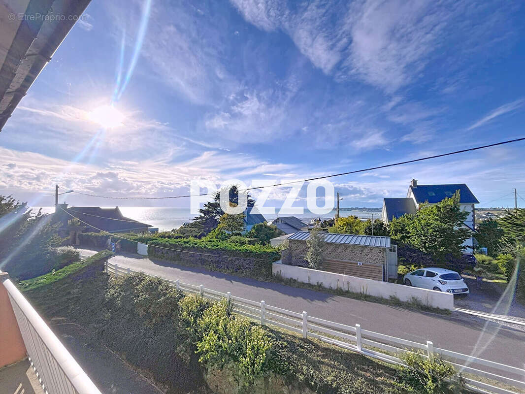 Appartement à SAINT-PAIR-SUR-MER