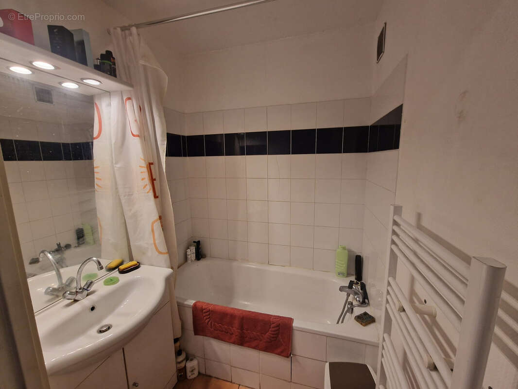 Appartement à CARCASSONNE