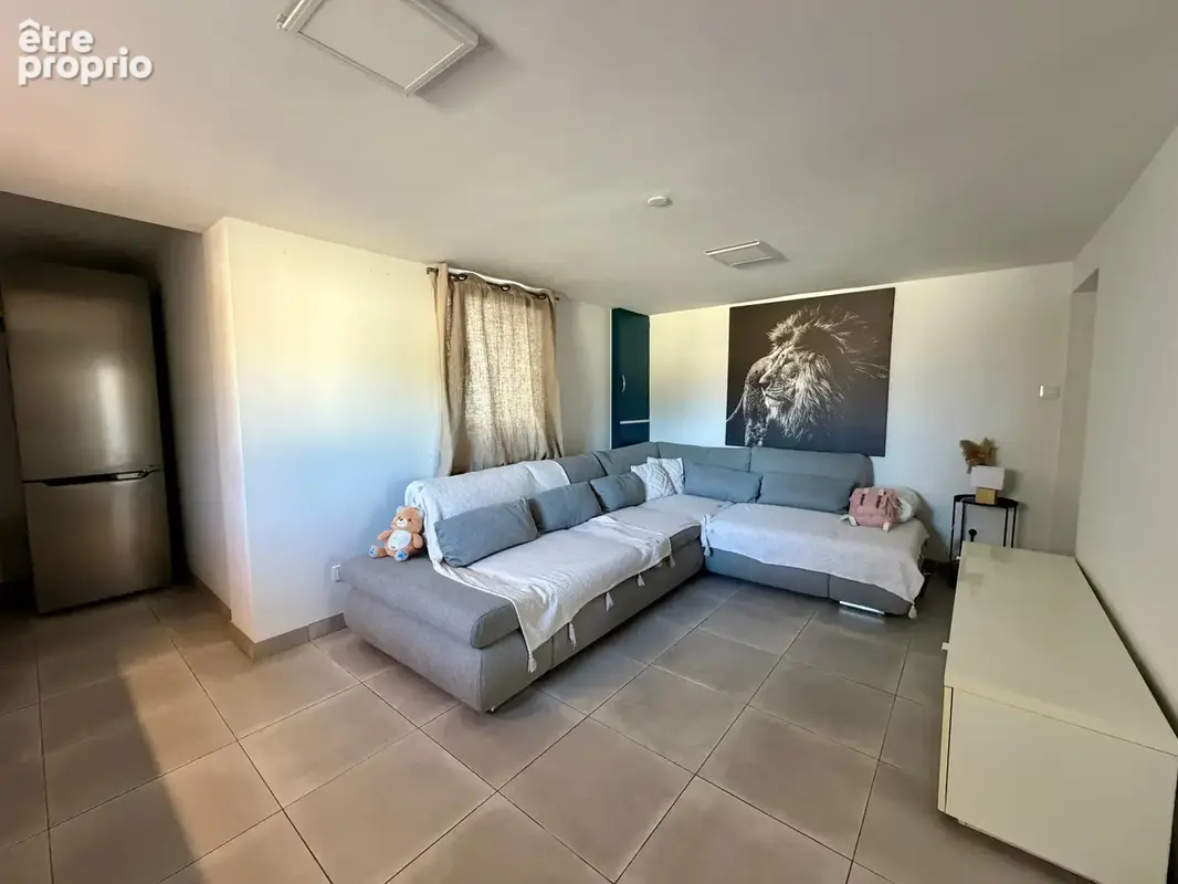 Maison avec terrain constructible de 577m2 - photo 2