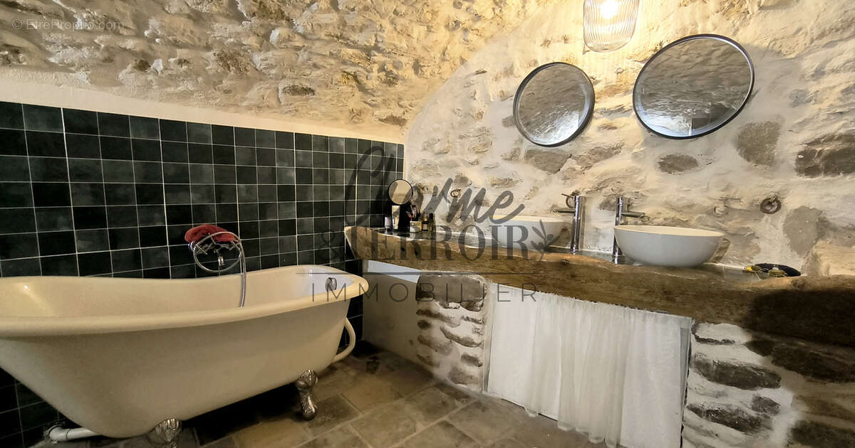 Maison à UZES