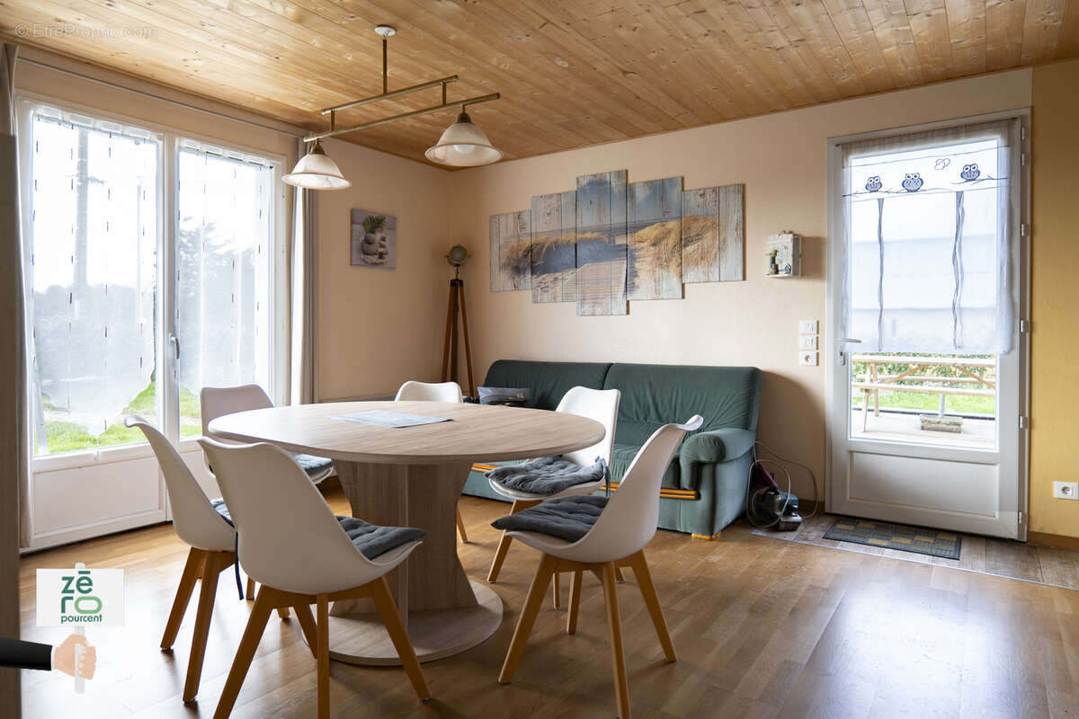 Maison à SAINT-HILAIRE-LA-FORET