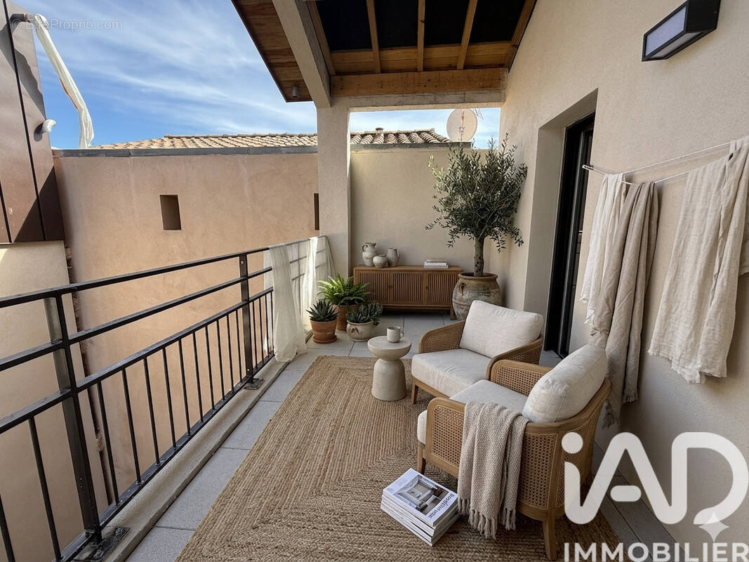 Photo 1 - Appartement à VALERGUES