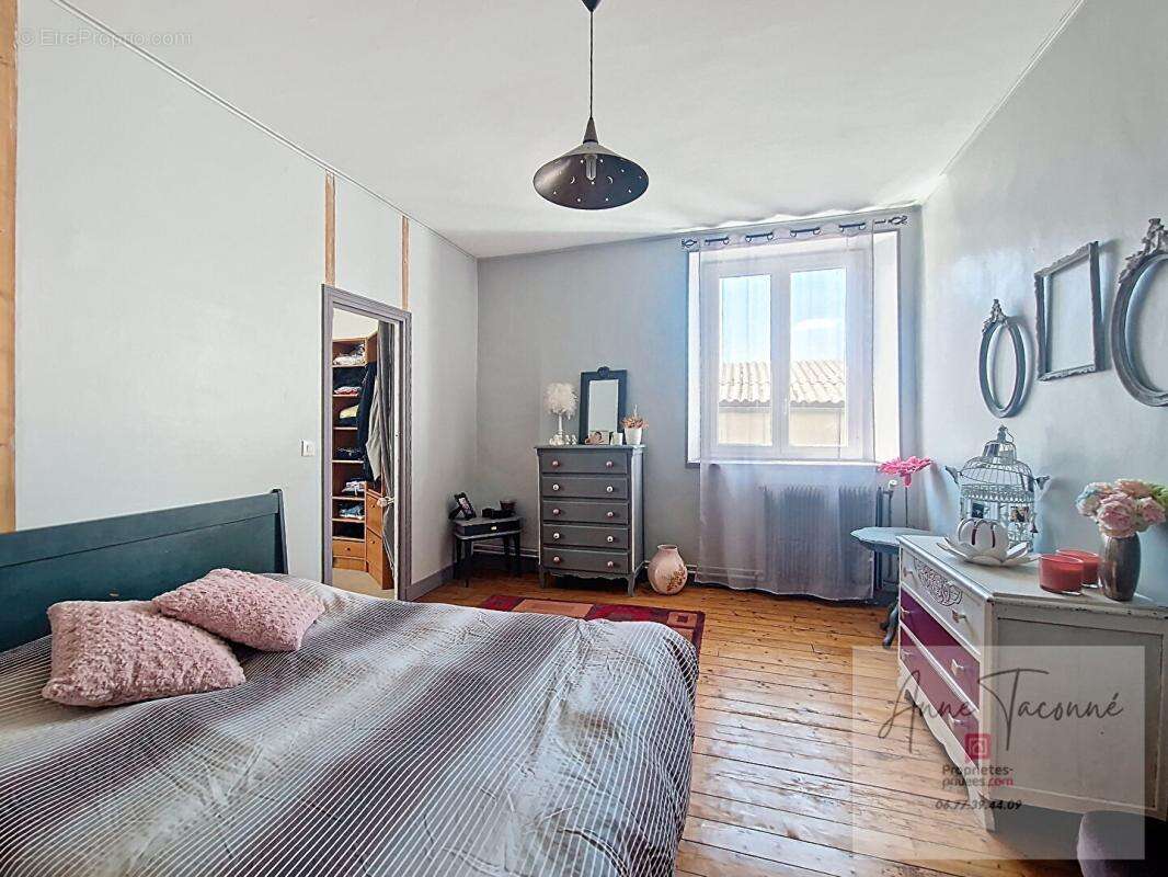 Maison 245 m² à Etampes  - photo 13