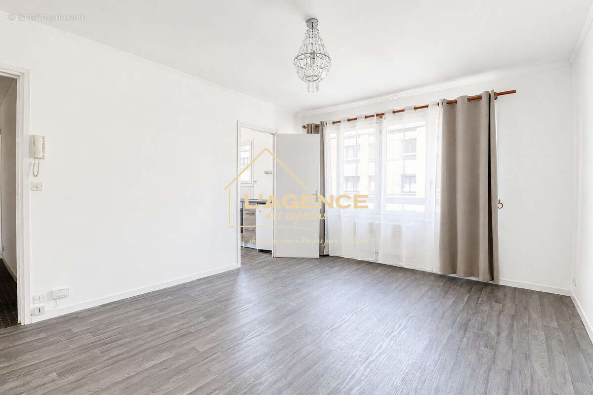 Appartement 44 m² à Lille  - photo 3