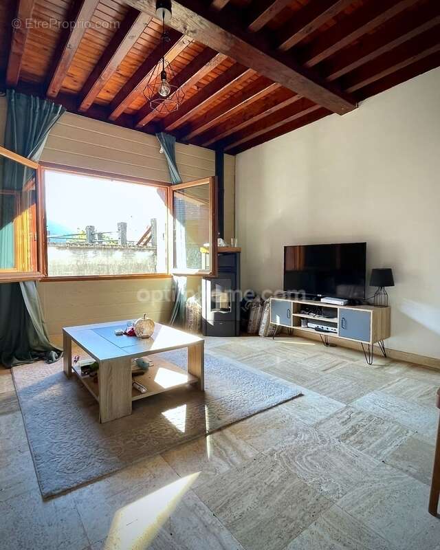 Maison 3 pièces 69 m² - 2 ch - Terrasse & Parking - Anglefort - photo 3