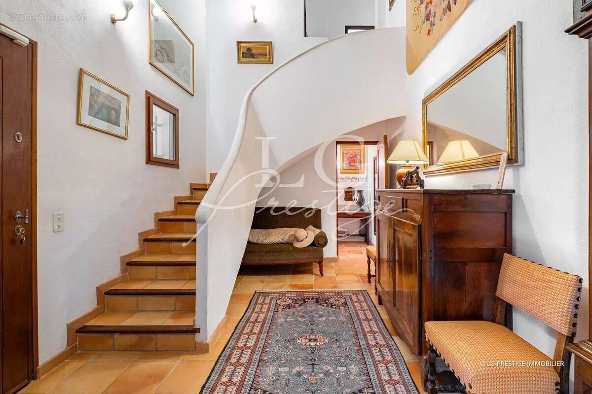 Maison à FREJUS