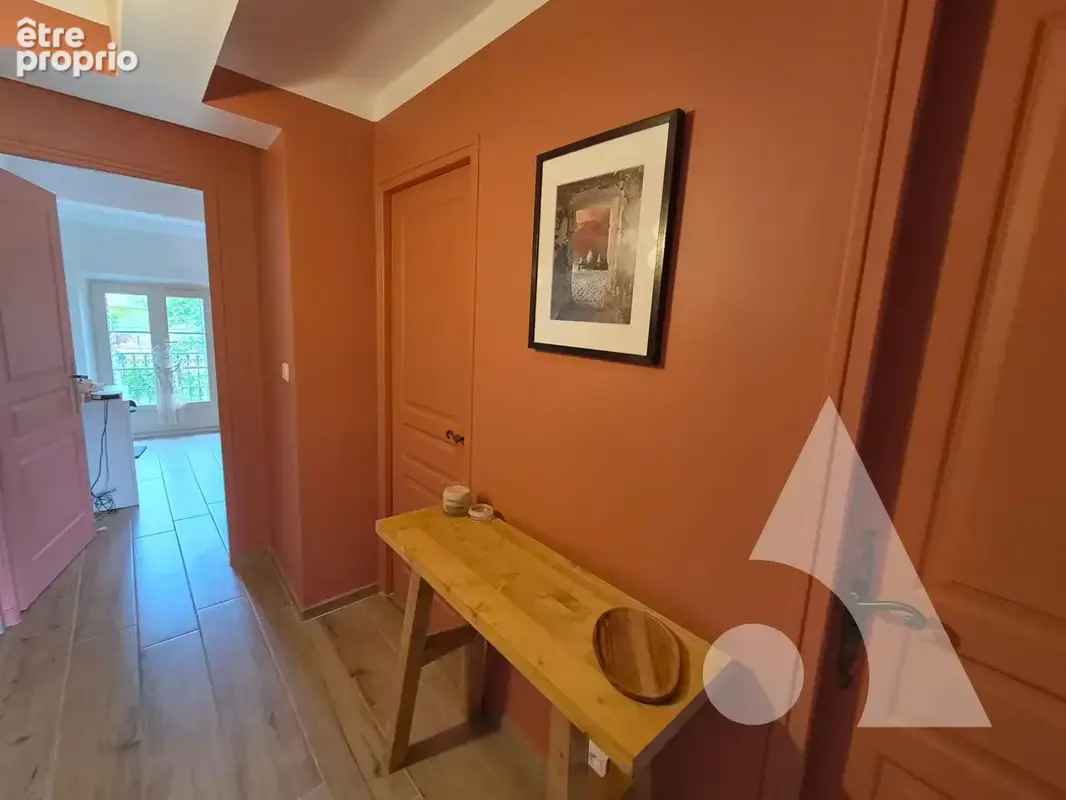 Salernes - Charmant appartement traversant avec terrasse, balcon et cave - photo 12