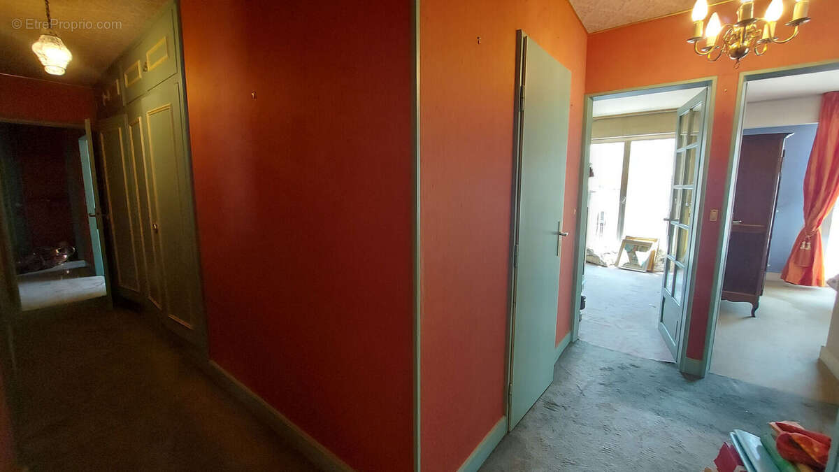 Appartement à VERSAILLES