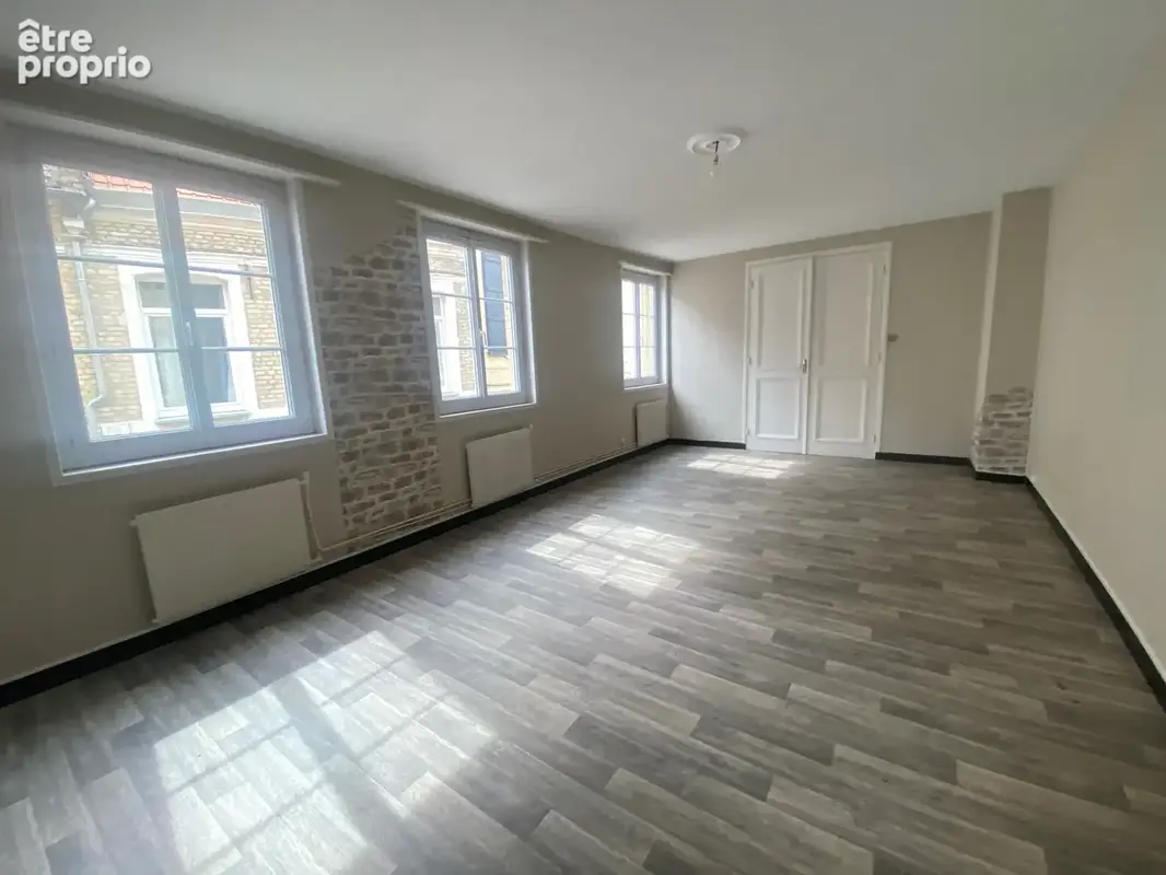 Exclusivité ! Au coeur St Omer, Appartement T4, cave et dépendance - photo 2