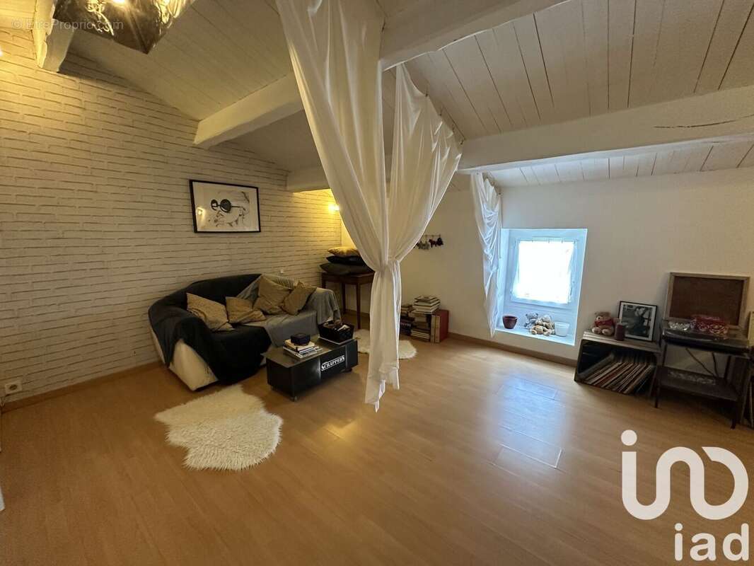 Photo 8 - Maison à LES MAGNILS-REIGNIERS