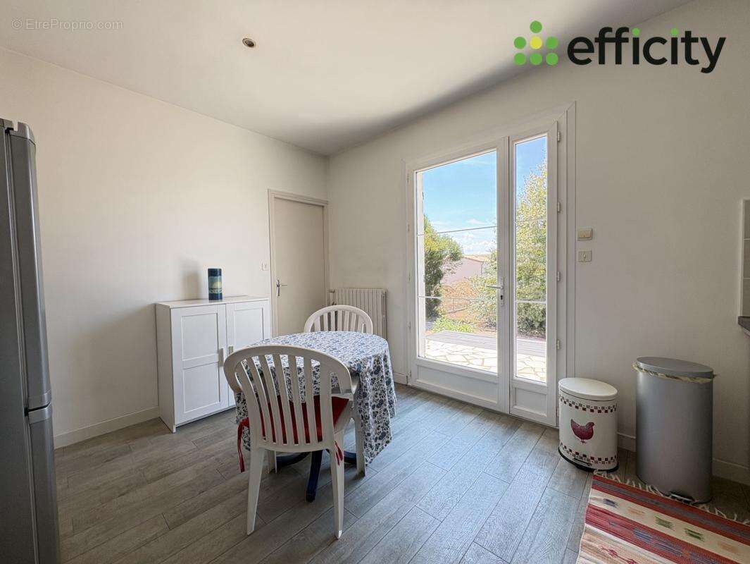 Maison 90 m² à Saint-Yrieix-Sur-Charente  - photo 5