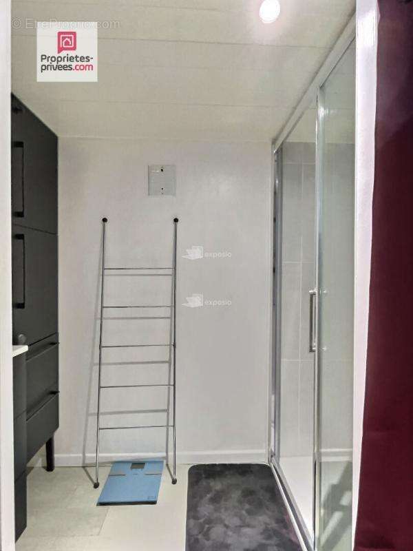 Maison à ROQUEBRUNE-SUR-ARGENS