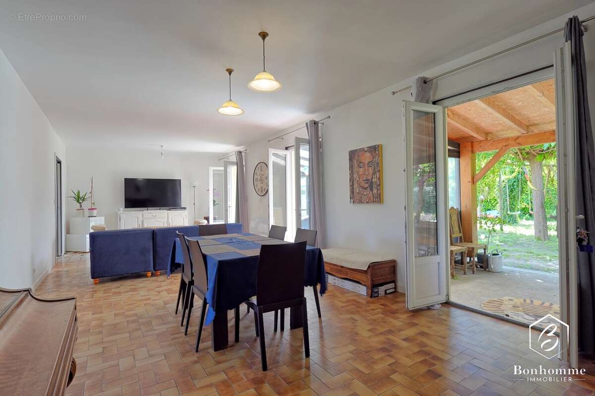 Maison à LANGON